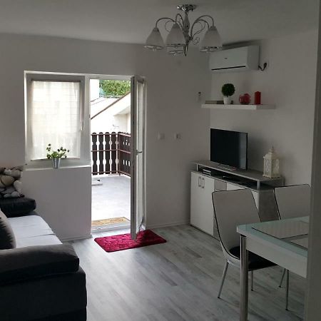 Apartment No1 Korenica Exterior photo