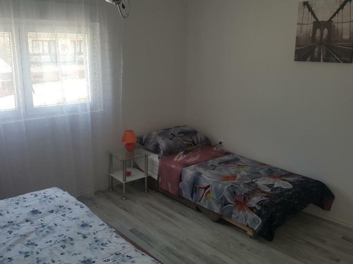 Apartment No1 Korenica Exterior photo